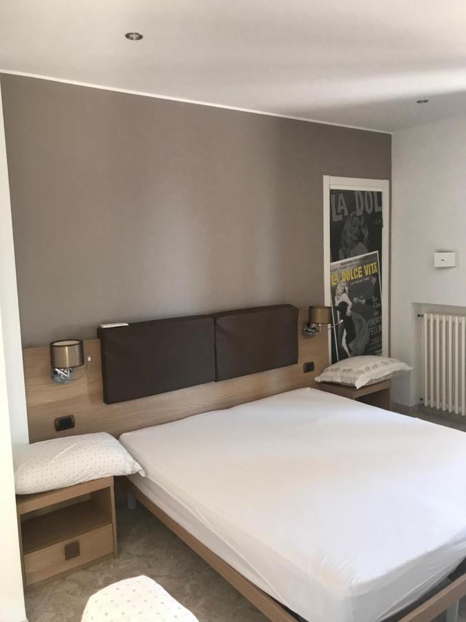 Dolcevita Rooms Арма ди Таджия Екстериор снимка